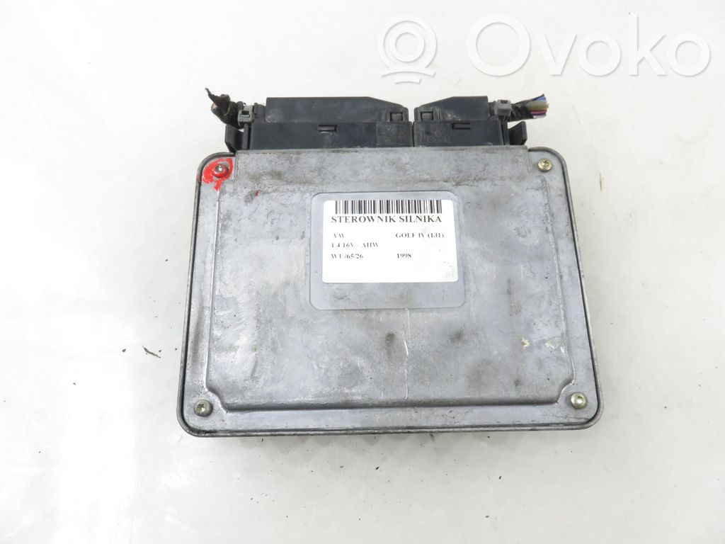 Volkswagen Golf IV Engine control unit/module 