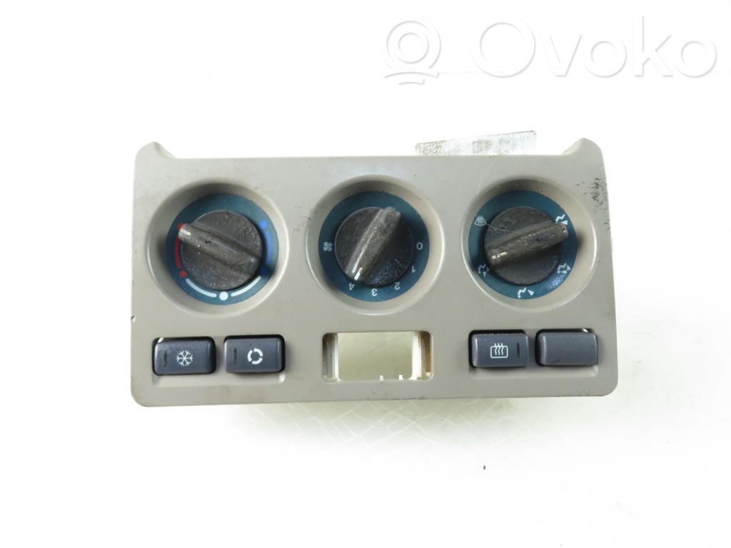 Interior fan control switch