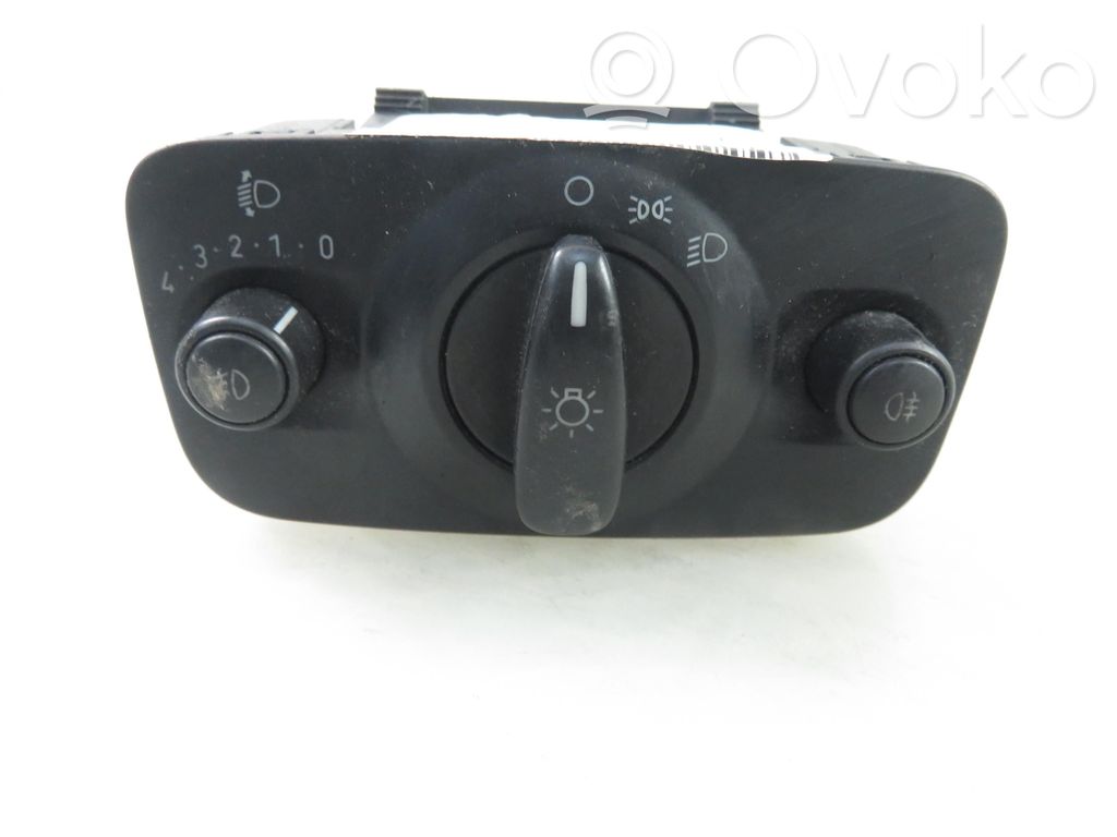 Ford Mondeo MK IV Light switch 