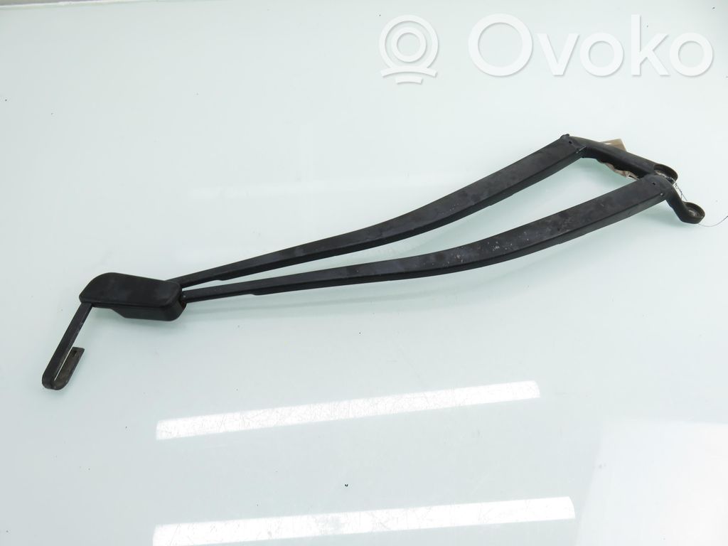 Audi A2 Front wiper blade arm 