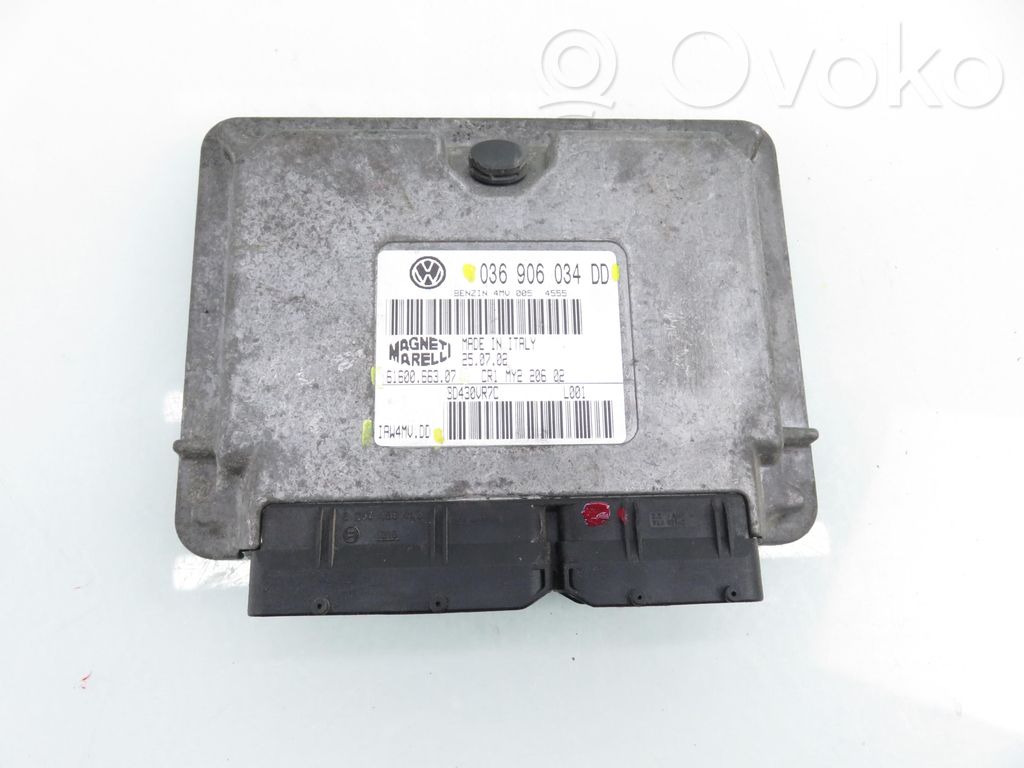Volkswagen Polo IV 9N3 Sterownik / Moduł ECU 