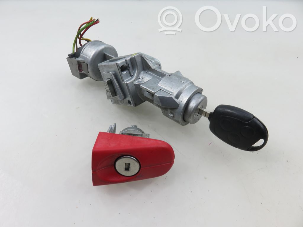 Užvedimo spynelė   3M513F880AD,3M513F880AD