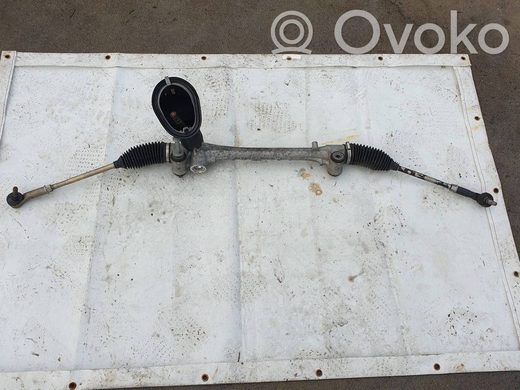 Toyota Yaris Stūres statnis 