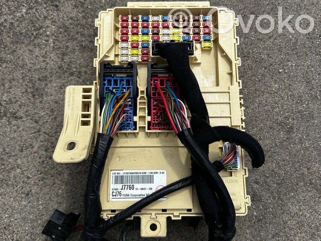 KIA Ceed Fuse module 
