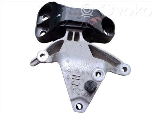 Engine mounting bracket   112329335R,112329335R,RE0112632722
