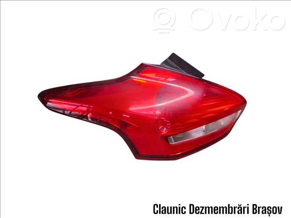 Tailgate light lenses