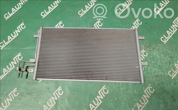 Ford Focus Radiateur condenseur de climatisation 