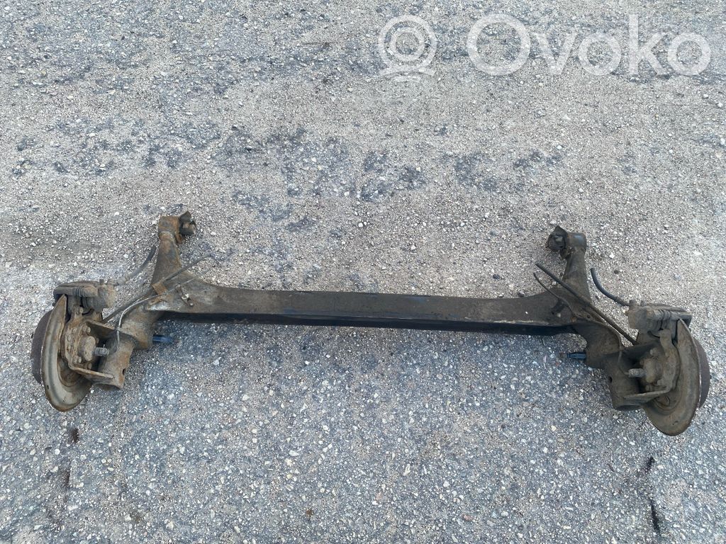 Toyota Corolla E120 E130 Eje trasero 