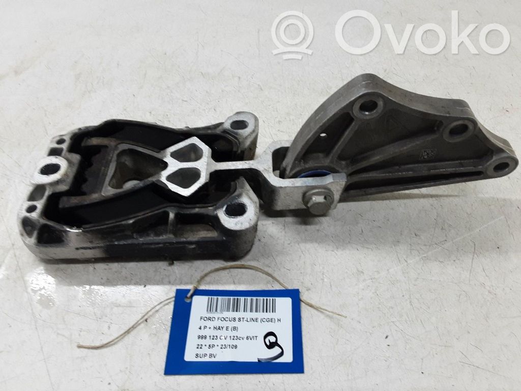 Ford Focus Gearbox mounting bracket 