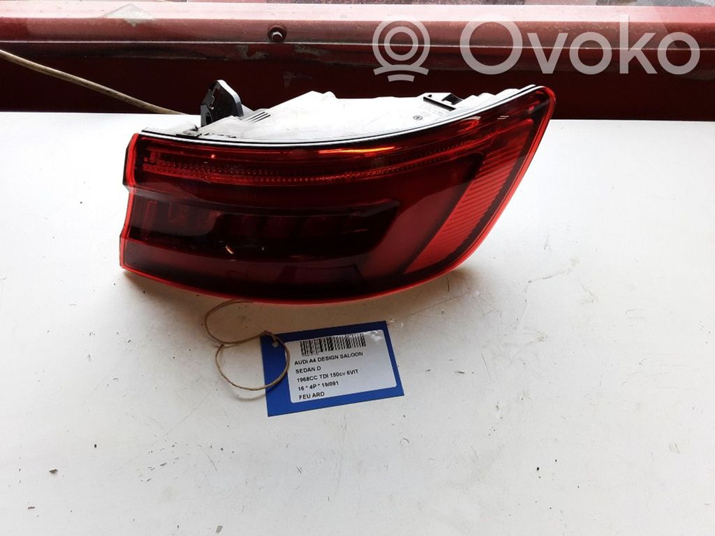 Audi A4 S4 B9 Lampa tylna 