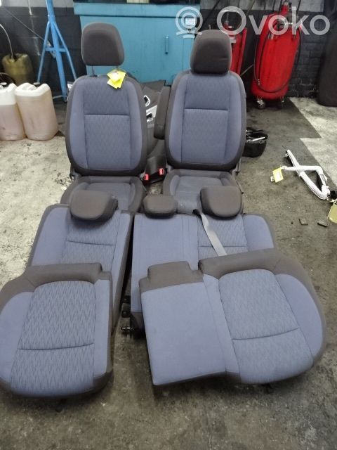 Opel Mokka Set interni 