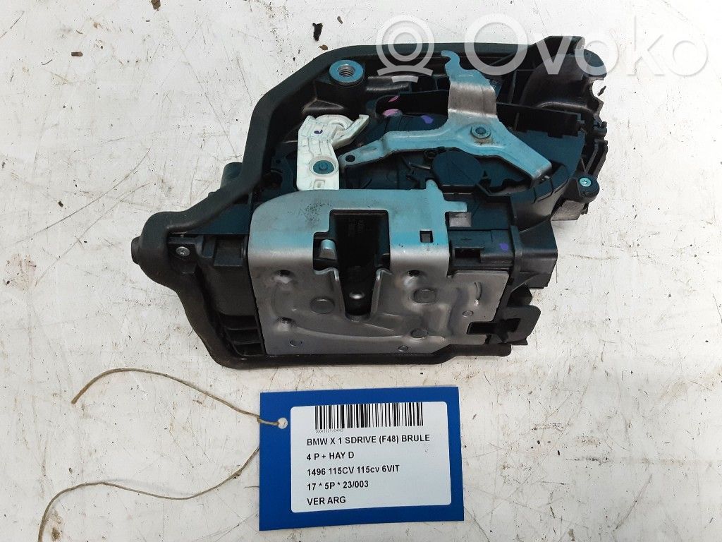 BMW X1 F48 F49 Zamek drzwi tylnych 