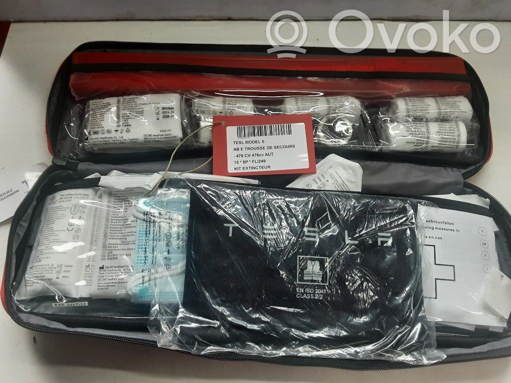 Tesla Model S Įrankių komplektas 