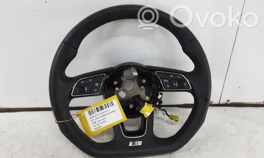 Audi A3 S3 8V Ohjauspyörä 