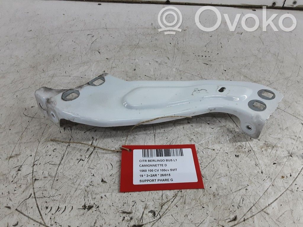 Headlight/headlamp mounting bracket   02G,02G