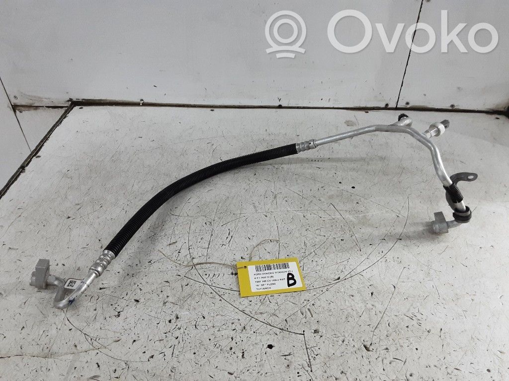 Ilmastointilaitteen putki (A/C)   DS7H19N601FD,DS7H19N601FD