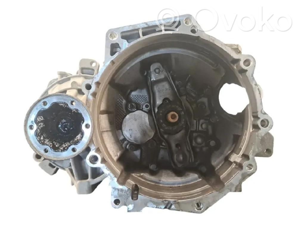 Volkswagen Golf VII Manualna 5-biegowa skrzynia biegów 