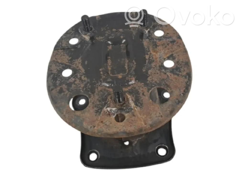 Suzuki Jimny Spare wheel mounting bracket 