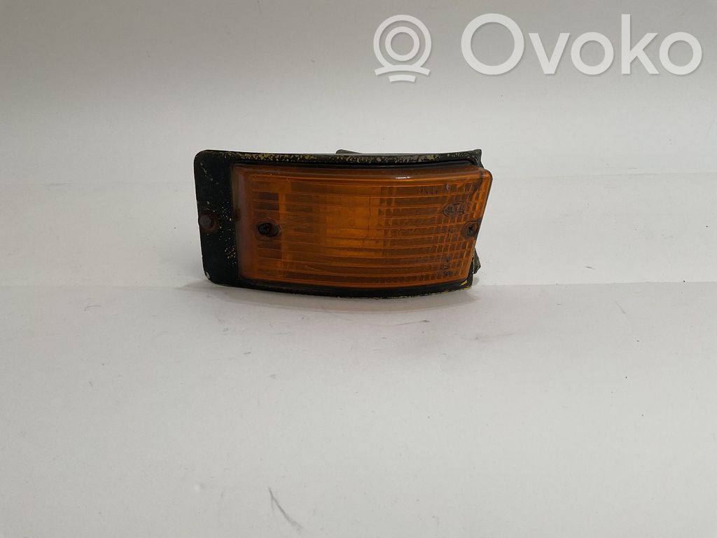 Porsche 924 Front indicator light 