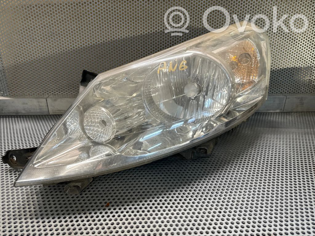 Scheinwerfer   1400456380,89901163