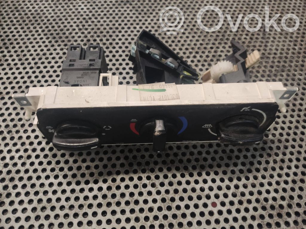 Climate control unit   CC1H18D451A