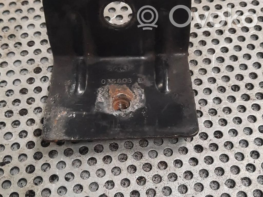Renault Trafic III (X82) Supporto di montaggio del motore 