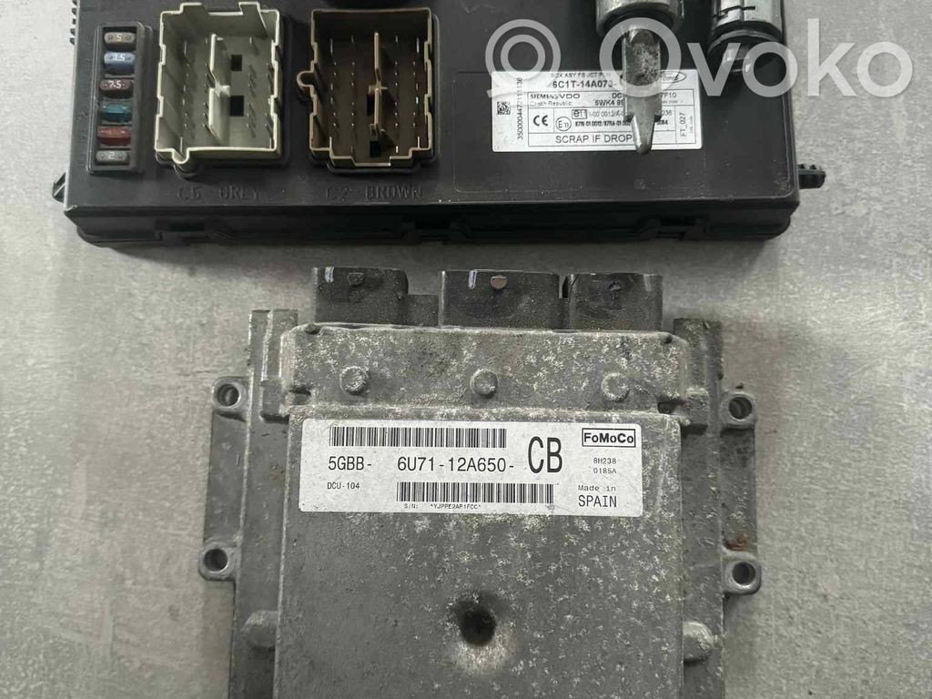 Engine control unit/module ECU   6U7112A650CB