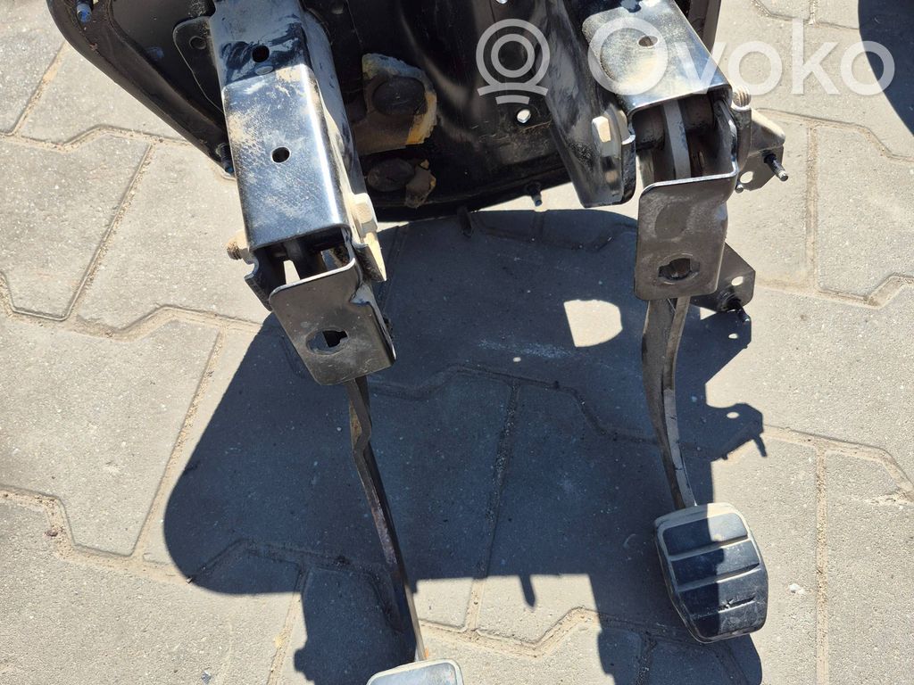Renault Master II Assemblage pédale 