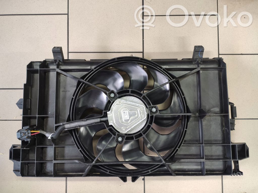 Tesla Model 3 Elektrisks radiatoru ventilators 