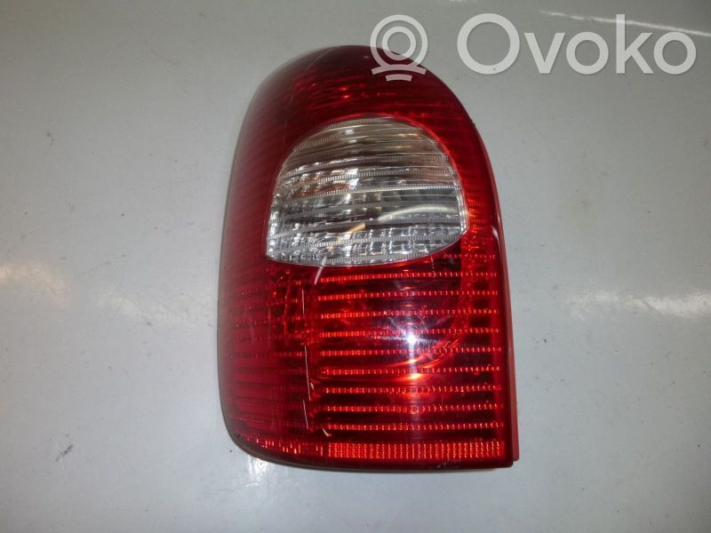 Citroen Xsara Picasso Lampă spate în caroserie