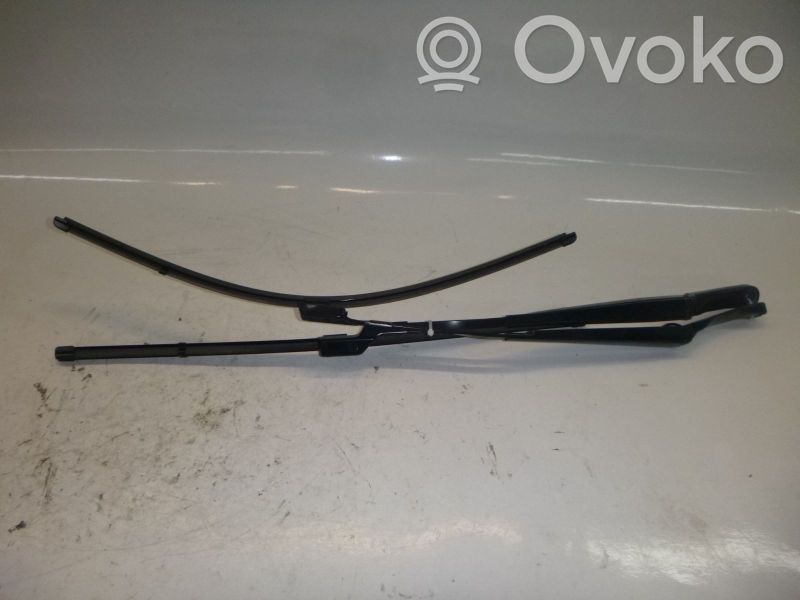 Opel Astra J Braț ștergător față