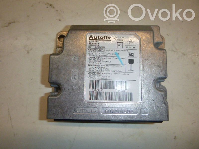 Module de contrôle airbag   285586520R,285586520R