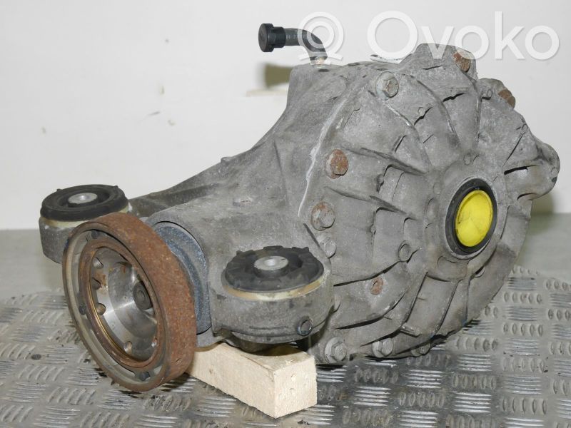 Takatasauspyörästö   HK834A213GA,HK834A213GA