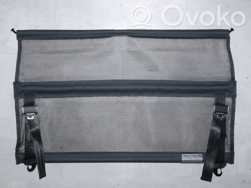 Audi e-tron Trunk separation 