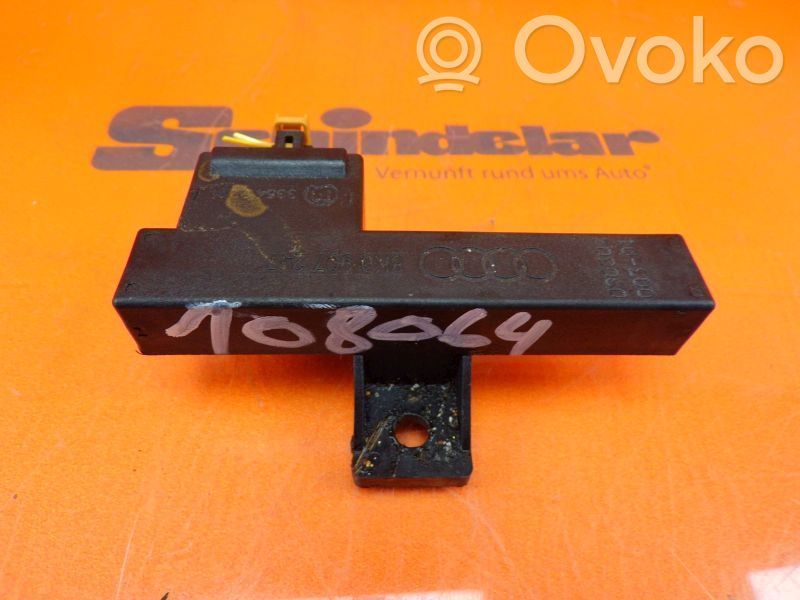 Sonstige Steuergeräte / Module   8K0907247,8K0907247