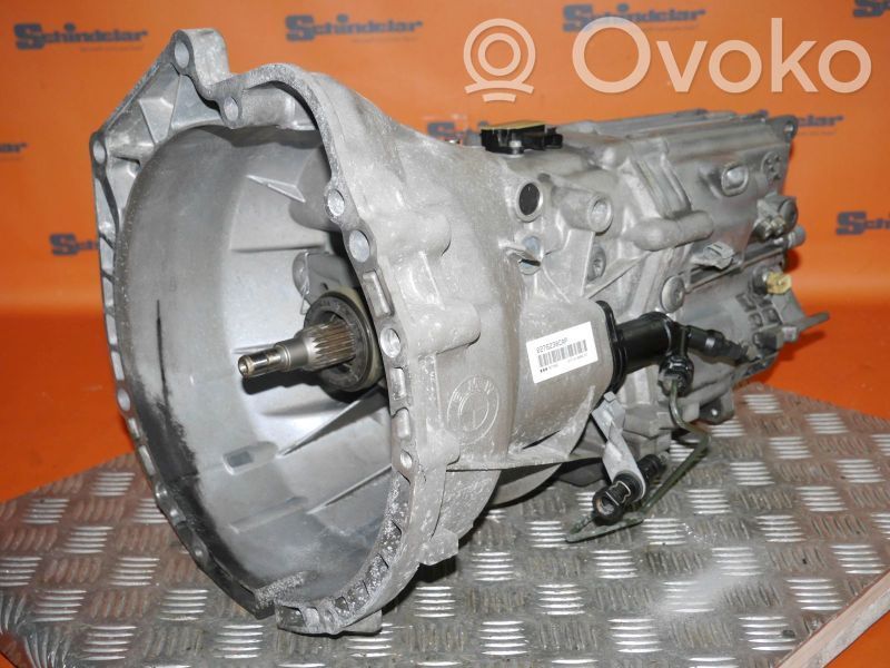 Manual 5 speed gearbox   7626315,7626315