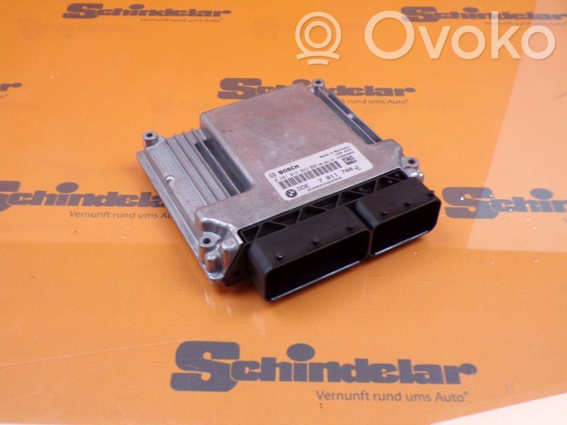 Dzinēja vadības bloks   0281015043,0281015043