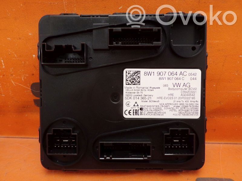 Mukavuusmoduuli   8W1907064AC,8W1907064AC