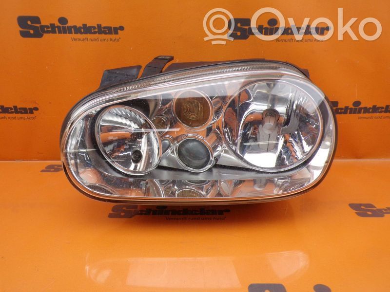 Volkswagen Golf IV Faro/fanale