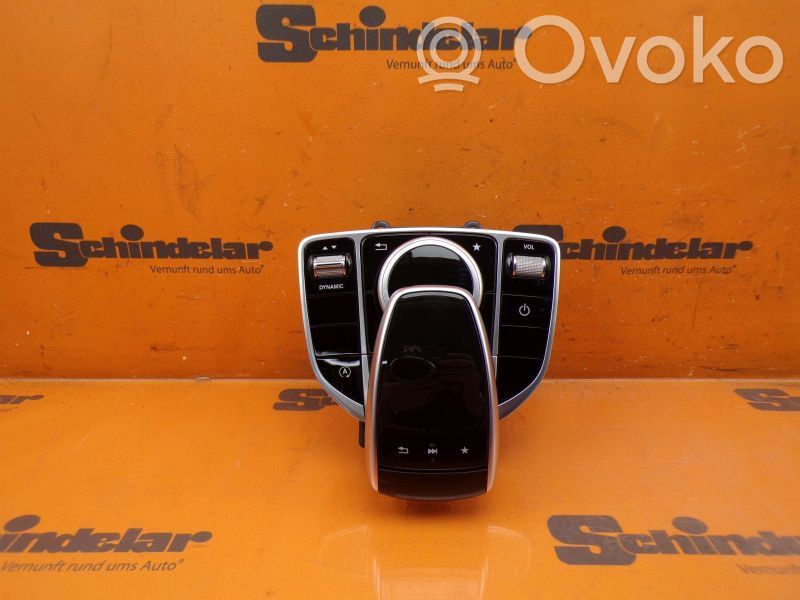 Panel / Radioodtwarzacz CD/DVD/GPS   A2059004819,A2059005915,A2059004819,A2059005915