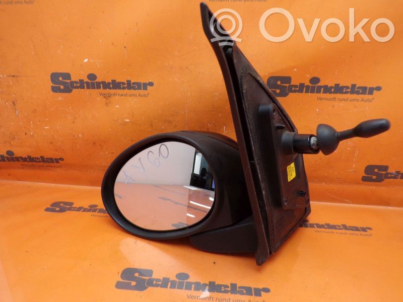 Toyota Aygo AB10 Oglindă exterioară manuală 