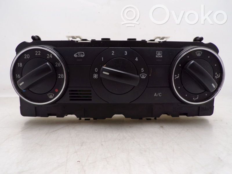 Mercedes-Benz A W169 Unitate control climatizare 