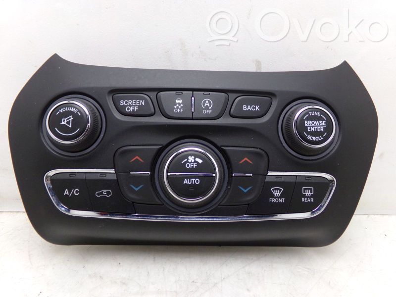 Jeep Cherokee Panel klimatyzacji 
