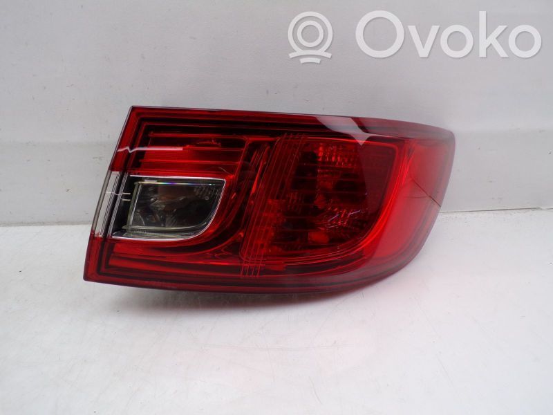 Luz trasera/de freno   265502631R,265502631R