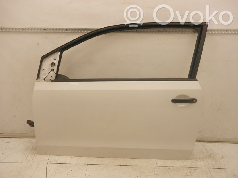 Ovi (2-ovinen coupe)