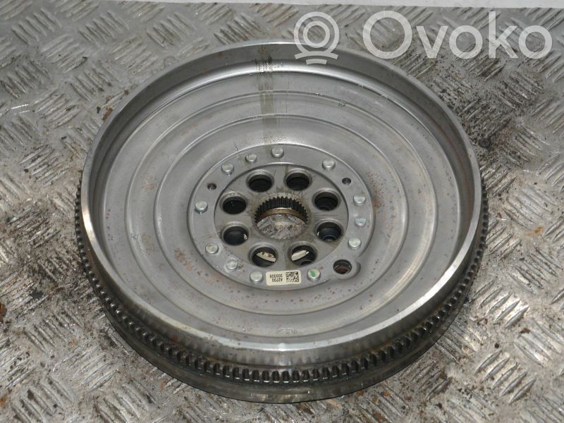 Mercedes-Benz B W246 W242 Volanta ambreiaj