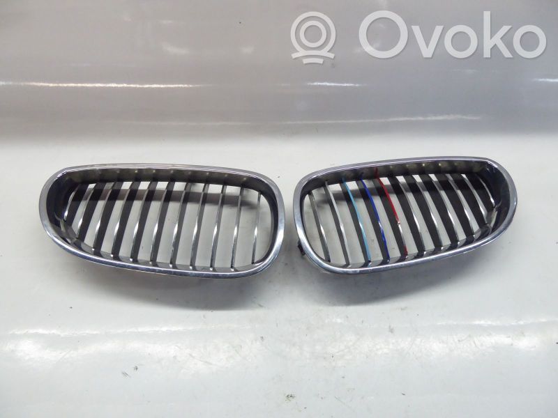 Atrapa chłodnicy / Grill   7027061,7027061