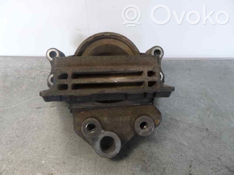 Ford Transit Moottorin kiinnikekorvake 