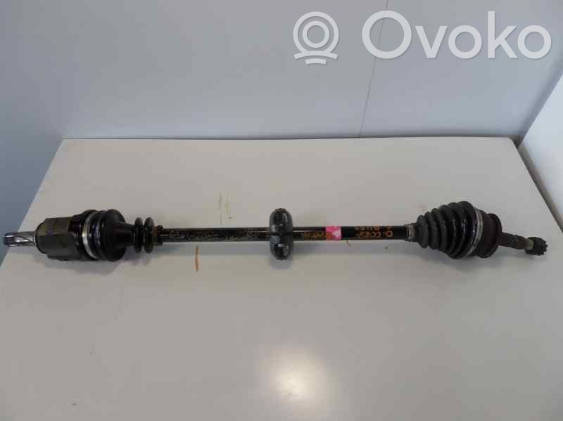 Opel Corsa B Eje de transmisión delantero 
