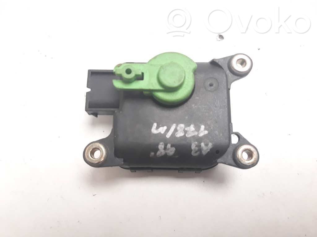 Audi A3 S3 8L Heizungslüfter 